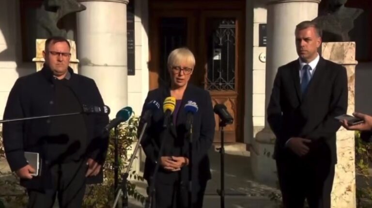 Ali lahko verjamemo tej obljubi? Romi predsednici zagotovili konec streljanja
