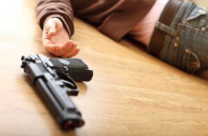 Žalost do neba. V prostorih Generalne policijske uprave v Ljubljani so našli mrtvega komaj 23‑letnega policista Fotografija je simbolična | FOTO: Profimedia