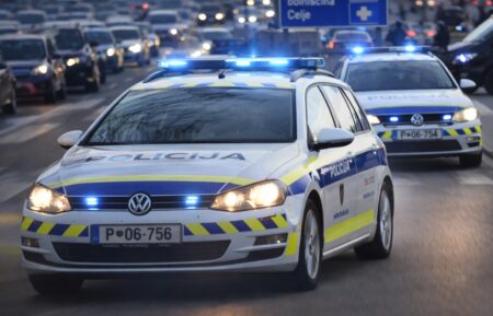 Slovenska policija | FOTO: Pokukaj24.si
