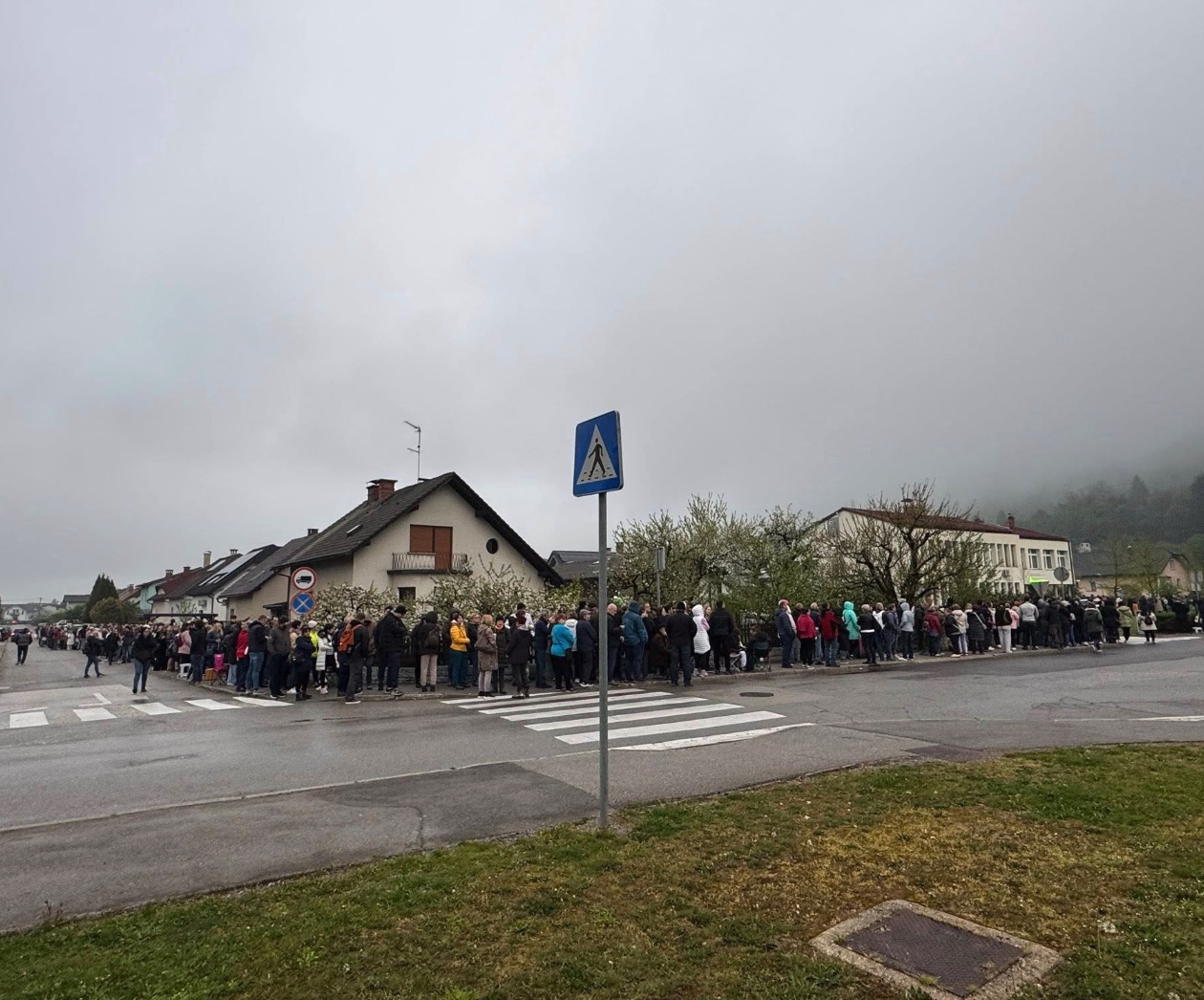 FOTO: Ognjišče Facebook