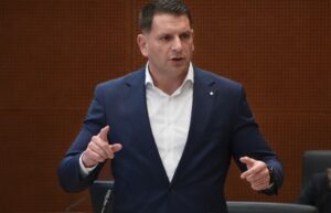 Zoran Stevanović | FOTO: Pokukaj24.si / DALL·E