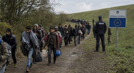 Migranti na meji | FOTO: Pokukaj24.si / DALL·E