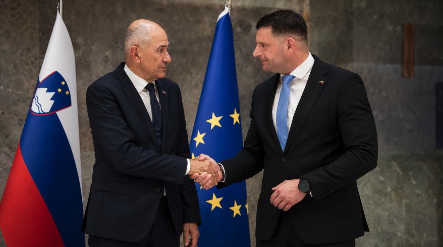 Janez Janša in Zoran Stevanović | FOTO: Pokukaj24.si / DALL·E