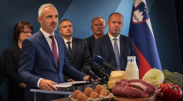 Vlada odstranila škodljive prehranske smernice, ki jih je postavila Golobova vlada