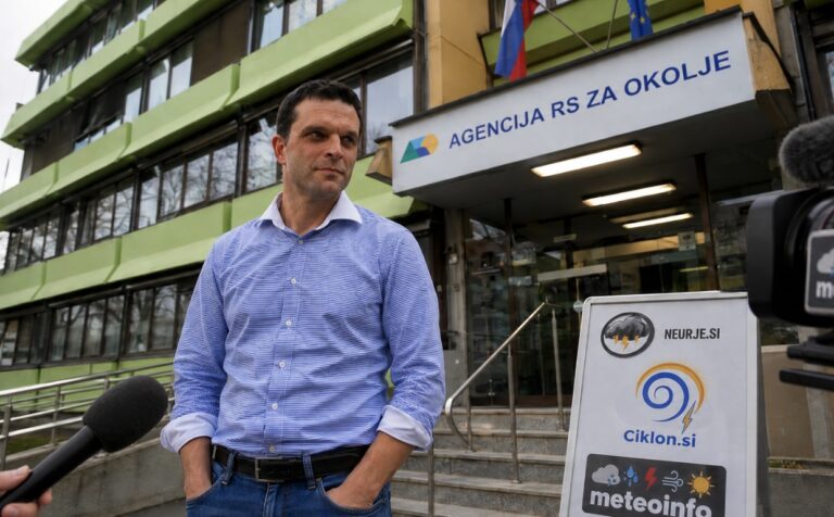Spor, ki odmeva po Sloveniji: ARSO pod vse večjim pritiskom zaradi odnosa do vremenskih portalov Ciklon.si, Meteoinfo in Neurje.si – očitki o opozorilih in pritisku sprožili burne odzive