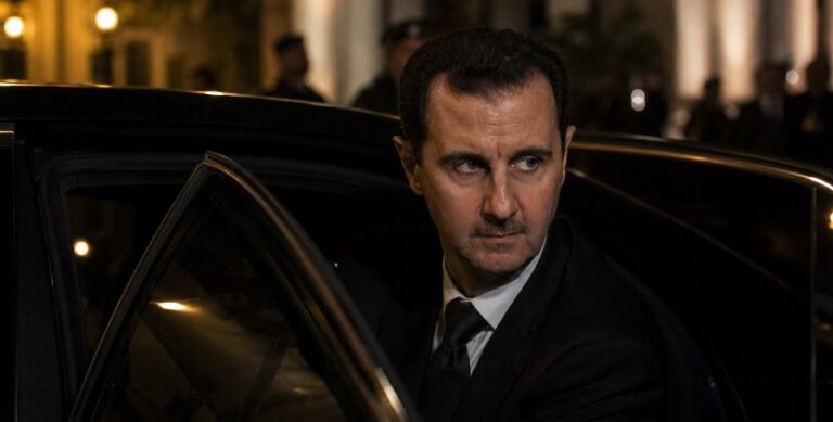 Sirija obsodila svojega krvnika: Bashar al-Asad zaradi zločinov proti človeštvu obsojen na smrt Bashar al-Asad | FOTO: Pokukaj24.si / DALL·E