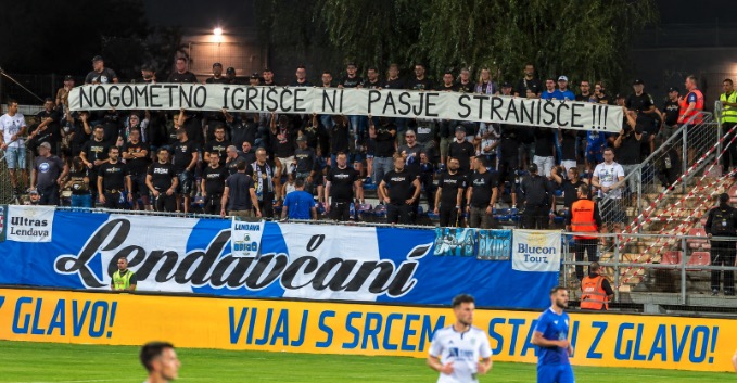 Župan Lendave ‘prodal’ nogometno zelenico pasji rastavi – Gorgone napovedujejo udar s pirotehniko