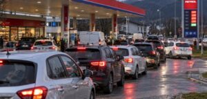 Jutri odločilni dan za voznike: dizel lahko pade za 8 centov – ali pa zaradi okoljske dajatve poskoči za približno 10 centov! FOTO: Pokukaj24.si / DALL·E